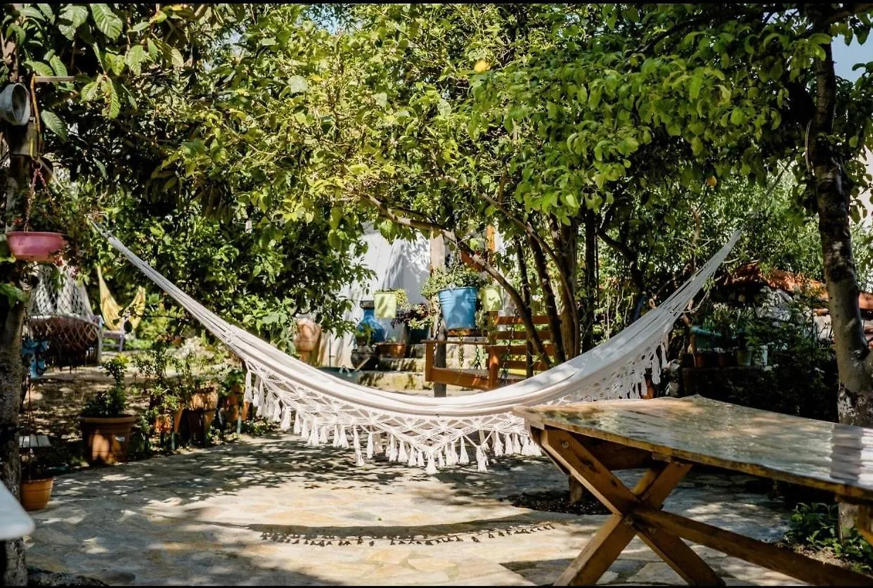 Sakli Konak Karaburun  Karaburun (Izmir)